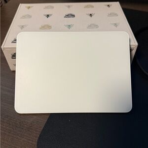 Apple White Trackpad
